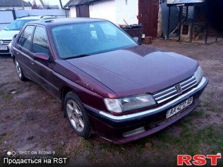 Красный Пежо 605, объемом двигателя 2 л и пробегом 333 тыс. км за 800 $, фото 1 на Automoto.ua