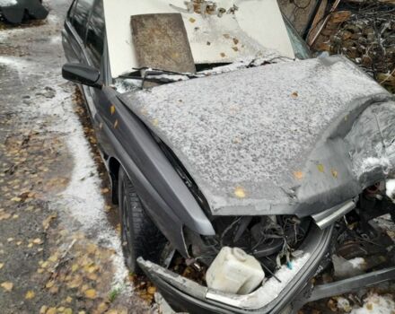 Серый Пежо 605, объемом двигателя 2 л и пробегом 277 тыс. км за 900 $, фото 3 на Automoto.ua