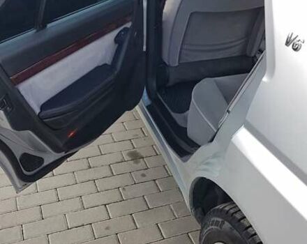 Серый Пежо 605, объемом двигателя 3 л и пробегом 313 тыс. км за 3300 $, фото 5 на Automoto.ua