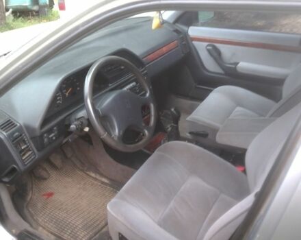 Серый Пежо 605, объемом двигателя 3 л и пробегом 295 тыс. км за 1500 $, фото 4 на Automoto.ua