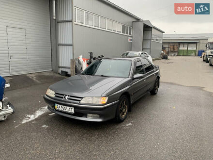 Серый Пежо 605, объемом двигателя 3 л и пробегом 321 тыс. км за 3000 $, фото 1 на Automoto.ua