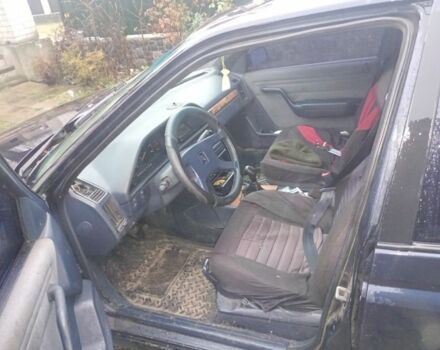 Синий Пежо 605, объемом двигателя 0 л и пробегом 300 тыс. км за 1400 $, фото 1 на Automoto.ua