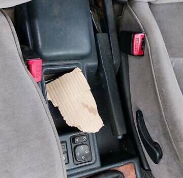 Синий Пежо 605, объемом двигателя 2 л и пробегом 350 тыс. км за 800 $, фото 5 на Automoto.ua