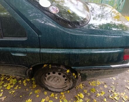 Зеленый Пежо 605, объемом двигателя 2.1 л и пробегом 375 тыс. км за 1500 $, фото 1 на Automoto.ua