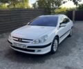 Белый Пежо 607, объемом двигателя 2 л и пробегом 170 тыс. км за 3305 $, фото 1 на Automoto.ua