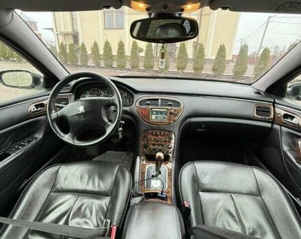 Черный Пежо 607, объемом двигателя 2.2 л и пробегом 292 тыс. км за 4500 $, фото 18 на Automoto.ua