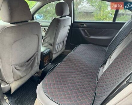 Коричневый Пежо 607, объемом двигателя 2.23 л и пробегом 450 тыс. км за 2999 $, фото 3 на Automoto.ua
