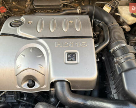 Серый Пежо 607, объемом двигателя 2.2 л и пробегом 343 тыс. км за 3700 $, фото 27 на Automoto.ua