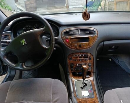 Сірий Пежо 607, об'ємом двигуна 2.2 л та пробігом 345 тис. км за 4100 $, фото 10 на Automoto.ua