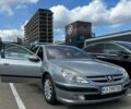 Серый Пежо 607, объемом двигателя 2.23 л и пробегом 136 тыс. км за 4000 $, фото 1 на Automoto.ua