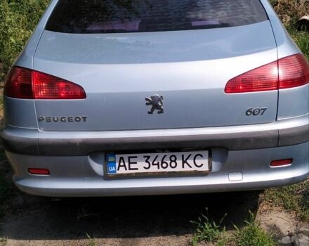 Пежо 607 2004 в Днепре (Днепропетровске) на Automoto.ua Серый Пежо 607, объемом двигателя 2.2 л и пробегом 215 тыс. км за 4500 $, фото 2 на Automoto.ua