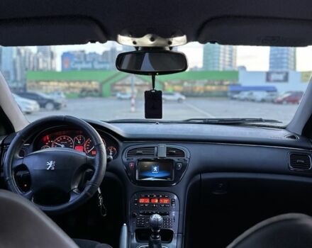 Серый Пежо 607, объемом двигателя 2.2 л и пробегом 500 тыс. км за 3299 $, фото 14 на Automoto.ua