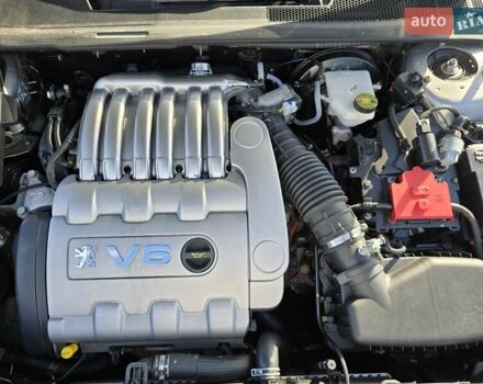 Сірий Пежо 607, об'ємом двигуна 2.95 л та пробігом 135 тис. км за 10800 $, фото 20 на Automoto.ua