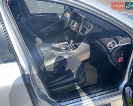 Серый Пежо 607, объемом двигателя 2.7 л и пробегом 349 тыс. км за 5700 $, фото 24 на Automoto.ua