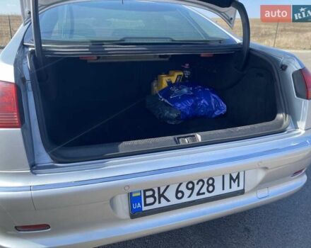 Серый Пежо 607, объемом двигателя 2.7 л и пробегом 349 тыс. км за 5700 $, фото 28 на Automoto.ua