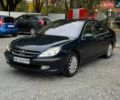 Синий Пежо 607, объемом двигателя 2.18 л и пробегом 379 тыс. км за 3650 $, фото 1 на Automoto.ua