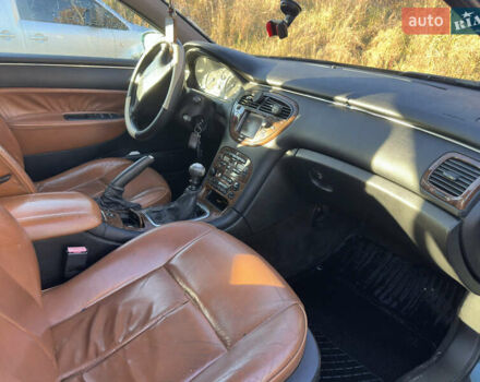 Зеленый Пежо 607, объемом двигателя 2.18 л и пробегом 290 тыс. км за 3300 $, фото 10 на Automoto.ua