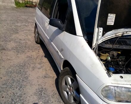 Белый Пежо 806, объемом двигателя 2 л и пробегом 500 тыс. км за 2610 $, фото 2 на Automoto.ua