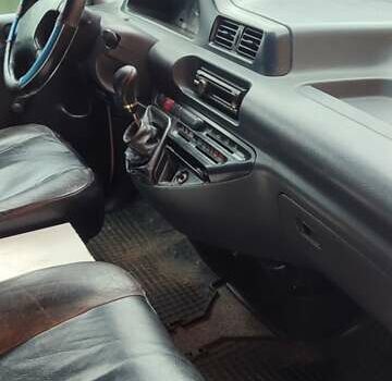 Белый Пежо 806, объемом двигателя 1.9 л и пробегом 330 тыс. км за 2200 $, фото 7 на Automoto.ua