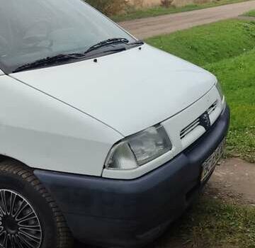 Белый Пежо 806, объемом двигателя 1.9 л и пробегом 330 тыс. км за 2200 $, фото 6 на Automoto.ua