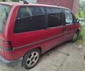 Красный Пежо 806, объемом двигателя 2 л и пробегом 350 тыс. км за 1300 $, фото 1 на Automoto.ua