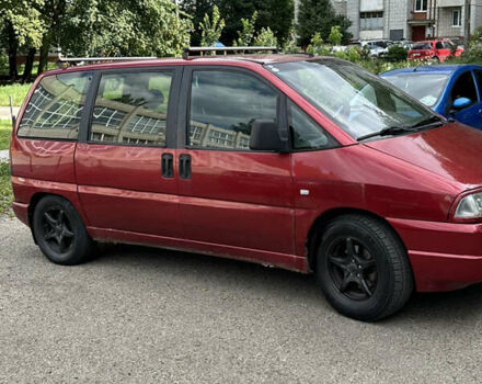 Красный Пежо 806, объемом двигателя 2 л и пробегом 267 тыс. км за 2650 $, фото 4 на Automoto.ua