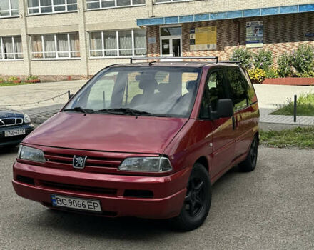 Красный Пежо 806, объемом двигателя 2 л и пробегом 267 тыс. км за 2650 $, фото 1 на Automoto.ua