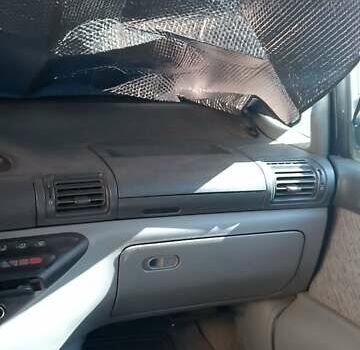 Зеленый Пежо 806, объемом двигателя 2 л и пробегом 260 тыс. км за 1500 $, фото 7 на Automoto.ua