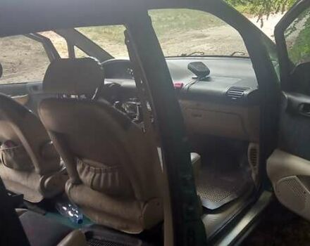Зелений Пежо 806, об'ємом двигуна 2 л та пробігом 490 тис. км за 2800 $, фото 2 на Automoto.ua