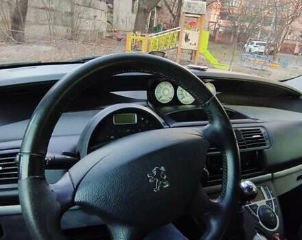 Белый Пежо 807, объемом двигателя 2 л и пробегом 247 тыс. км за 5500 $, фото 9 на Automoto.ua