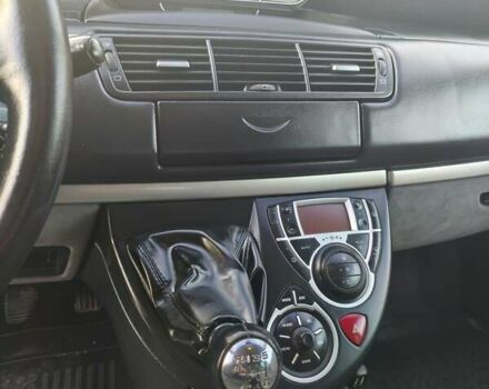 Белый Пежо 807, объемом двигателя 2 л и пробегом 245 тыс. км за 7500 $, фото 20 на Automoto.ua