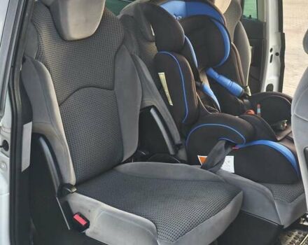 Белый Пежо 807, объемом двигателя 2 л и пробегом 245 тыс. км за 7500 $, фото 24 на Automoto.ua