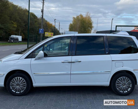 Білий Пежо 807, об'ємом двигуна 2 л та пробігом 184 тис. км за 9400 $, фото 5 на Automoto.ua