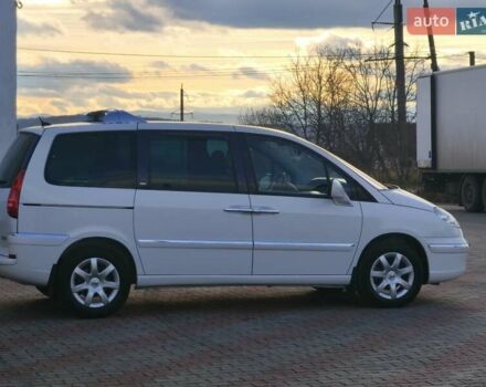 Белый Пежо 807, объемом двигателя 2 л и пробегом 245 тыс. км за 7500 $, фото 13 на Automoto.ua