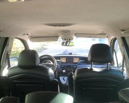 Білий Пежо 807, об'ємом двигуна 2 л та пробігом 300 тис. км за 8300 $, фото 1 на Automoto.ua