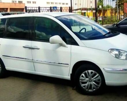 Белый Пежо 807, объемом двигателя 2 л и пробегом 270 тыс. км за 7599 $, фото 1 на Automoto.ua