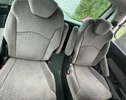 Бежевый Пежо 807, объемом двигателя 2.2 л и пробегом 300 тыс. км за 1800 $, фото 3 на Automoto.ua