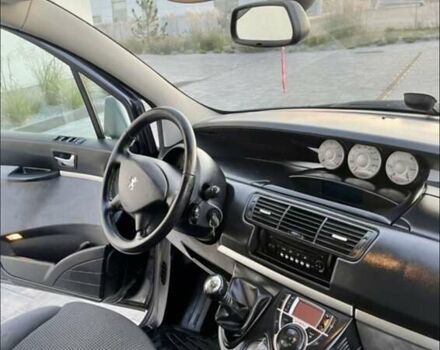 Бежевый Пежо 807, объемом двигателя 2 л и пробегом 240 тыс. км за 6500 $, фото 13 на Automoto.ua