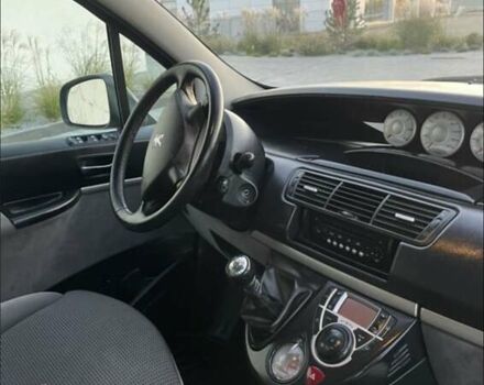 Бежевый Пежо 807, объемом двигателя 2 л и пробегом 240 тыс. км за 6500 $, фото 10 на Automoto.ua