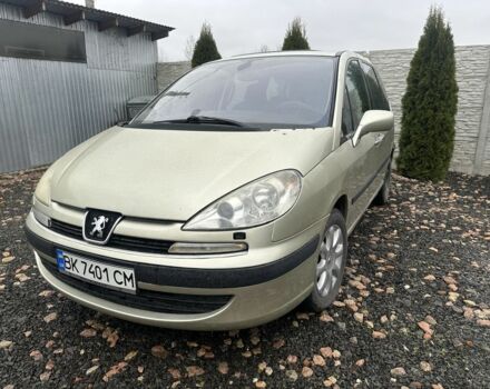 Бежевый Пежо 807, объемом двигателя 2.2 л и пробегом 300 тыс. км за 1800 $, фото 1 на Automoto.ua