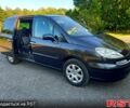 Черный Пежо 807, объемом двигателя 20 л и пробегом 265 тыс. км за 5500 $, фото 1 на Automoto.ua