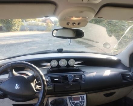 Черный Пежо 807, объемом двигателя 2.2 л и пробегом 317 тыс. км за 5500 $, фото 1 на Automoto.ua