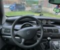 Червоний Пежо 807, об'ємом двигуна 2.18 л та пробігом 438 тис. км за 5000 $, фото 9 на Automoto.ua