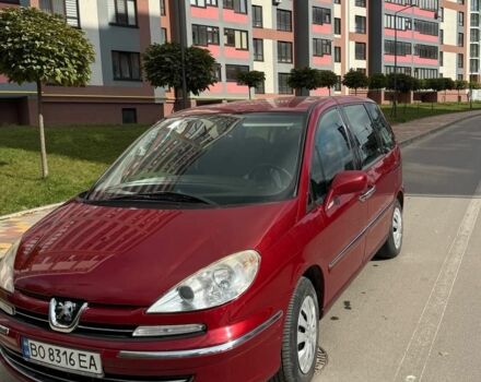 Красный Пежо 807, объемом двигателя 2 л и пробегом 305 тыс. км за 5725 $, фото 1 на Automoto.ua