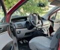 Красный Пежо 807, объемом двигателя 2 л и пробегом 306 тыс. км за 5650 $, фото 4 на Automoto.ua