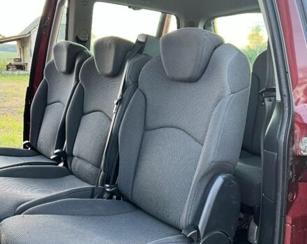 Красный Пежо 807, объемом двигателя 2 л и пробегом 305 тыс. км за 5725 $, фото 7 на Automoto.ua