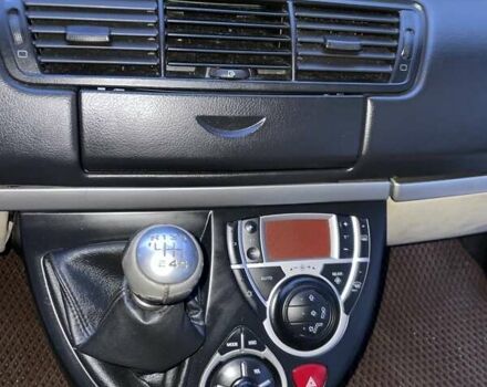 Пежо 807, объемом двигателя 2.2 л и пробегом 243 тыс. км за 4799 $, фото 10 на Automoto.ua