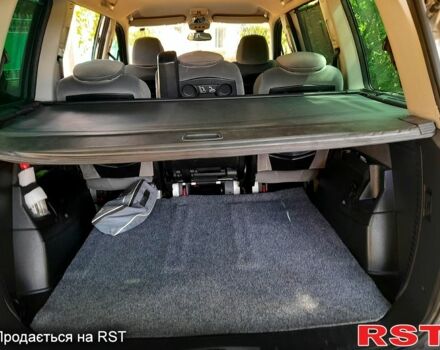 Пежо 807, объемом двигателя 2 л и пробегом 230 тыс. км за 8333 $, фото 2 на Automoto.ua