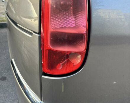 Пежо 807, объемом двигателя 2 л и пробегом 327 тыс. км за 7150 $, фото 10 на Automoto.ua