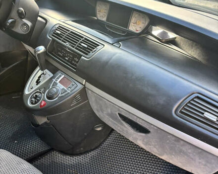 Пежо 807, объемом двигателя 2 л и пробегом 327 тыс. км за 7150 $, фото 18 на Automoto.ua